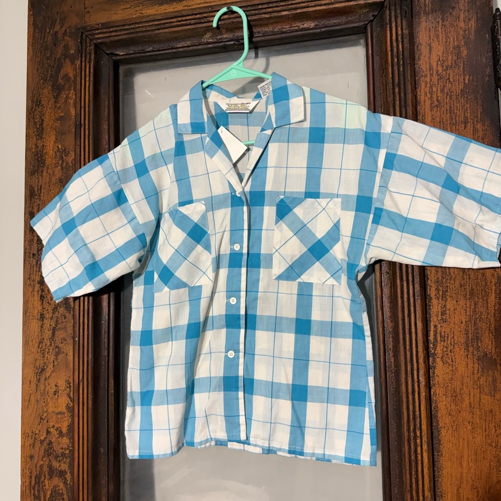 80s vintage Women's Blue and White Plaid Button Down Shirt